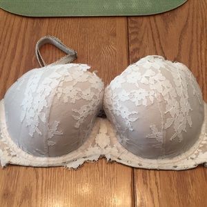 VICTORIA’S SECRET BRA